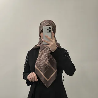 قهوه‌ای