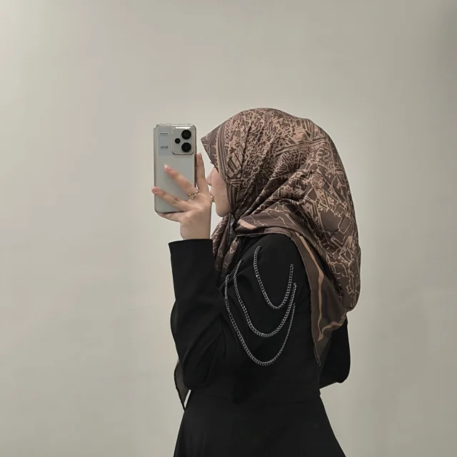 رنگ قهوه‌ای