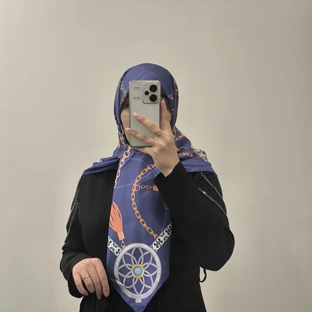 روسری ابریشم توییل آسادخت - کد 1010