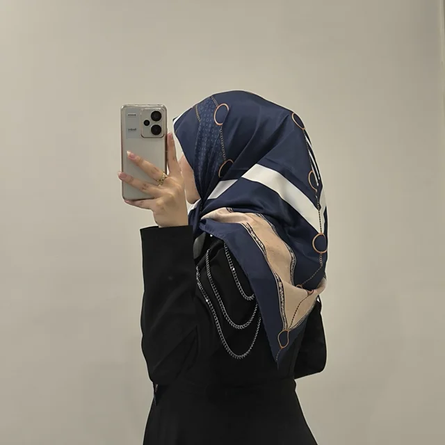 روسری ابریشم توییل آسادخت - کد 1028