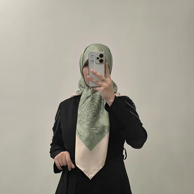 روسری ابریشم توییل آسادخت - کد 1023