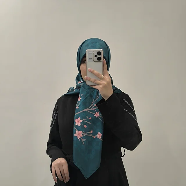 روسری ابریشم توییل آسادخت - کد 1022