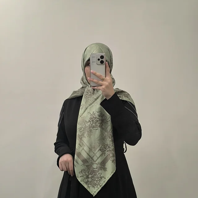 روسری ابریشم توییل آسادخت - کد 1021