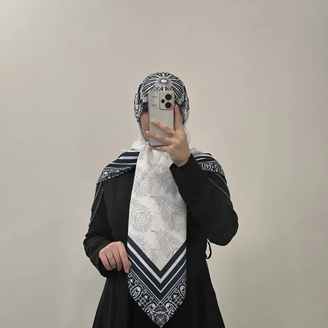 روسری نخ کجراه آسادخت - کد 1015